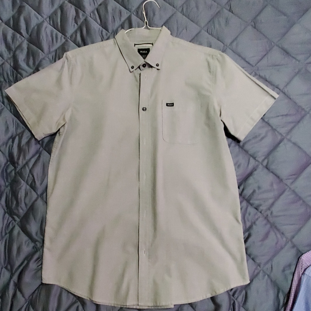 RVCA button up short sleeve shirt